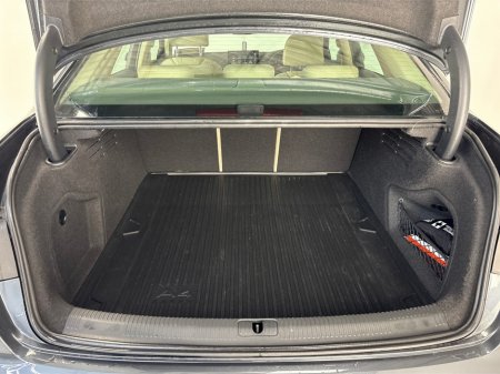 2021 Audi A4 LIMOUSINE 35 TDI 163BHP S-TRONIC**MULTIFUNCTIONAL STEERING WHEEL**CREAM LEATHER INTERIOR**FRONT HEATED SEATS**APPLE CARPLAY**REVERSE CAMERA**PARKING SENSORS**SEMI DIGITAL DASH**FINANCE AVAILABLE €29,995 thumbnail