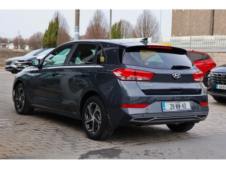 2021 Hyundai i30 - view 3