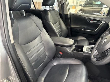 2023 Toyota Rav4 HYBRID SOL 4DR AUTO €42,950 thumbnail