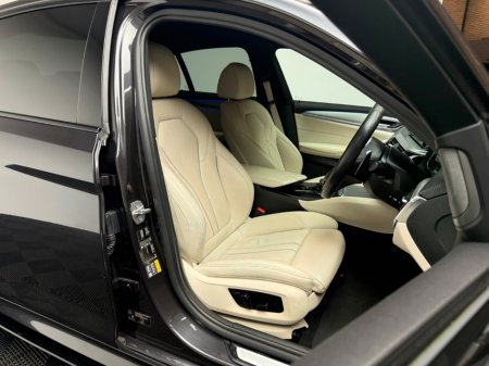 2018 BMW 5 Series 530E M SPORT €26,990 thumbnail