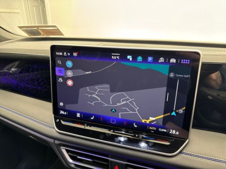 2024 Volkswagen Tiguan - thumbnail 18