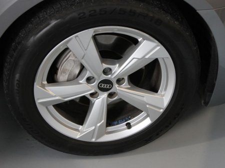 2021 Audi A6 Limousine 40 TDI 204HP S-tronic SE 4DR A €34,499 thumbnail