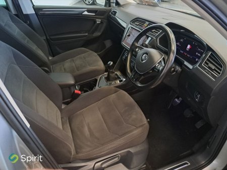 2019 Volkswagen Tiguan 150HP R-Line *Call Jonathan On 0879785383* €24,900 thumbnail
