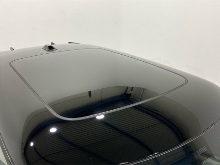 2025 MINI Hatch Cooper E €31,950 thumbnail