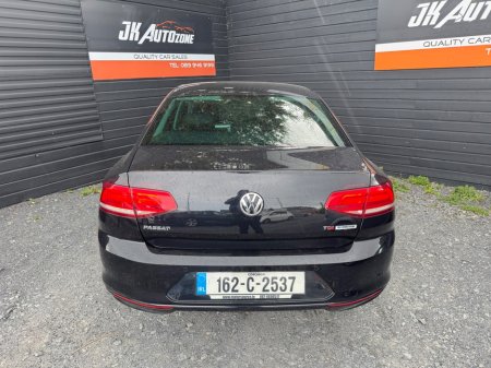 2016 Volkswagen Passat - photo 5