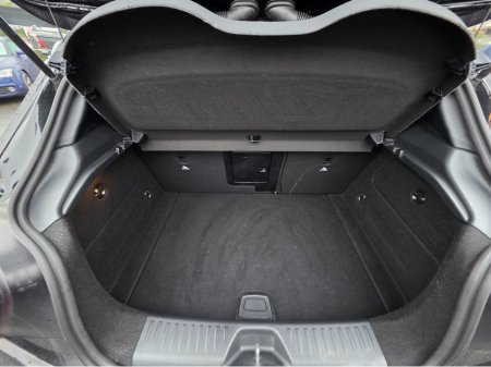 2013 Mercedes-Benz A Class A180 AMG INTERIOR HALF LEATHER - ALCANTARA SEATS / HI SPEC / LOW ROAD TAX BAND / SIMI DEALER thumbnail