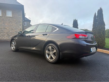 2020 Opel Insignia INSIGNIAGRAND S GRAND SPORT SRI-2.0 1 0JS68MBPU-SRI-2.0 170PS TURBO €19,950 thumbnail