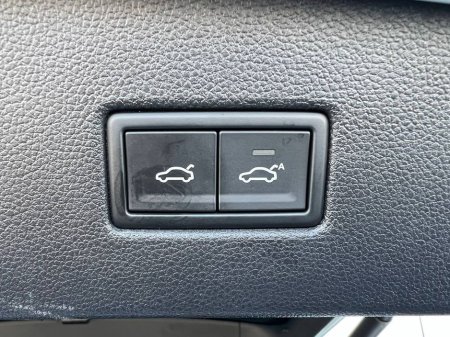 2018 Volkswagen Tiguan - thumbnail 15