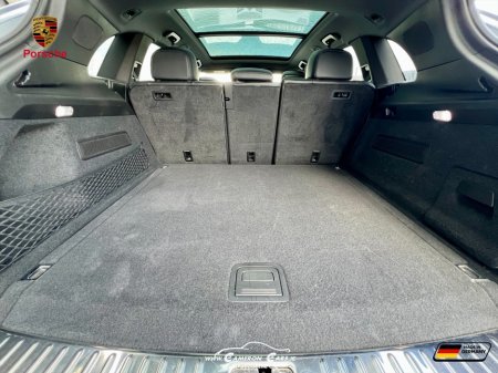 2024 Porsche Cayenne - thumbnail 36