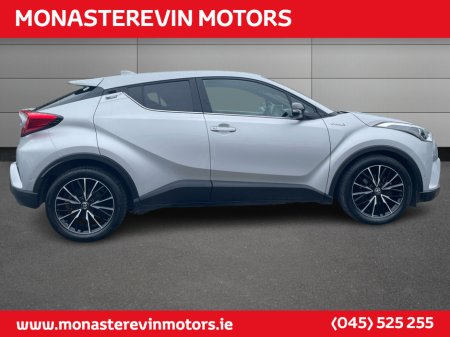 2018 Toyota C-HR SOL HYBRID 4DR AUTO €21,888