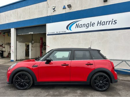 2022 MINI Cooper AUTOMATIC / LEATHER. FINANCE AVAILABLE. TRADE IN WELCOME. www.nangleharris.ie. ALL CARS CHECKED WITH MOTORCHECK.IE CALL 01 5620011 €23,900
