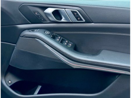 2022 BMW X5 XDRIVE45E M SPORT AUTO €56,950 thumbnail