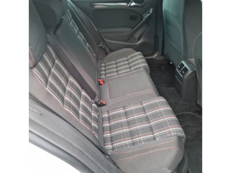 2012 Volkswagen Golf 2.0 TSI 4MOTION R €10,950 thumbnail