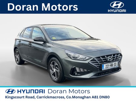 2022 Hyundai i30 I 30 DELUXE 5DR €23,500 thumbnail