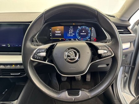 2023 Skoda Octavia - thumbnail 13