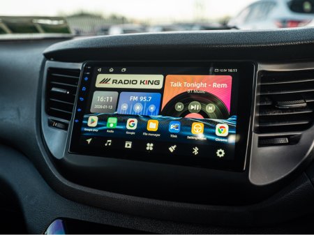 2016 Hyundai Tucson 2016 Tucson 1.7d Comfort plus/Irish car/1yr warran €14,888 thumbnail