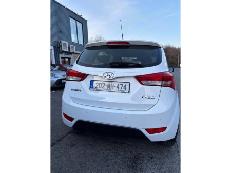 2020 Hyundai ix20 - thumbnail 8