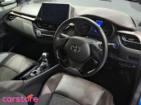 2017 Toyota C-HR - thumbnail 15