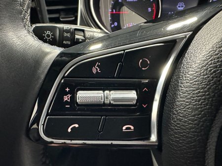 2020 Kia Ceed K2 1.6 Crdi €18,800 thumbnail