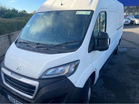 2020 Peugeot Boxer 335 L3 H2 2.2 BLUE HDI 1 140 3DR €19,750