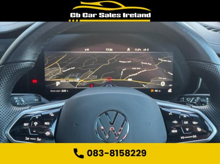 2022 Volkswagen Touareg - thumbnail 2