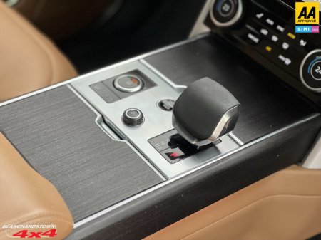 2023 Land Rover Range Rover 1ST EDITION D350 DIESEL POWERHOUSE €149,900 thumbnail