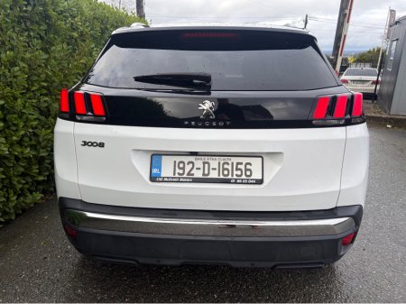 2019 Peugeot 3008 ALLURE 1.2 130 AUTOMATIC 6.2 4 €20,950 thumbnail