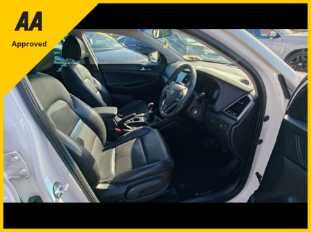 2016 Hyundai Tucson - thumbnail 16