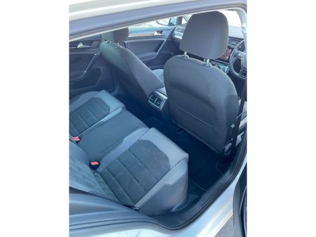 2019 Volkswagen Golf - thumbnail 13