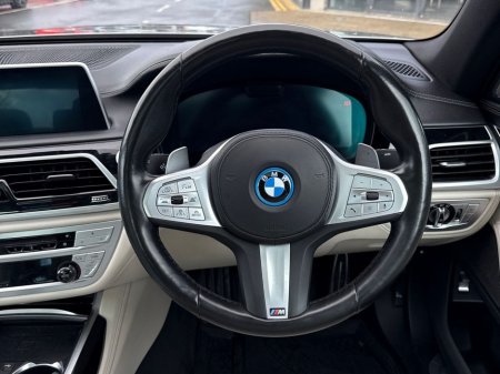 2022 BMW 7 Series - thumbnail 5