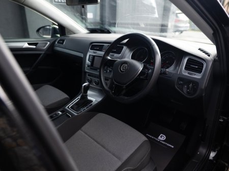 2014 Volkswagen Golf - thumbnail 19