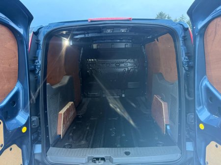 2021 Ford Transit Connect LIMITED EDITION LWB 240 TDCI €15,815 thumbnail