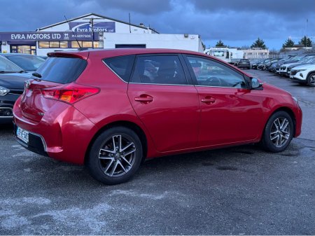 2015 Toyota Auris 1.33 VVT-I DUAL ICON PLUS 99BHP 5DR S/S 100BHP €8,950 thumbnail