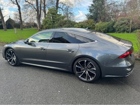 2019 Audi A7 SPORTBACK 2.0 40TDI 204PS S TDI LINE 5DR AUTO 40 A €34,886 thumbnail