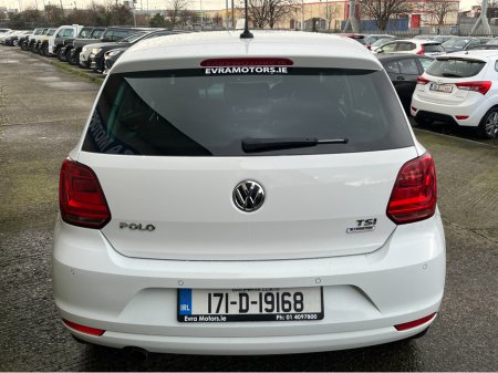 2017 Volkswagen Polo ALLSTAR 1.2 TSI PETROL //HIGH SPEC//IRISH CAR//SAT NAV//REVERSE CAMERA//CARPLAY// €12,950 thumbnail