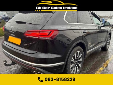 2020 Volkswagen Touareg V6 SEL TECH TDI A €48,700 thumbnail