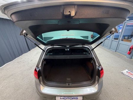 2017 Volkswagen Golf - thumbnail 30