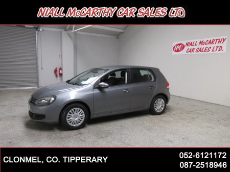 2010 Volkswagen Golf - thumbnail 3