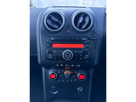 2010 Nissan Qashqai - thumbnail 16