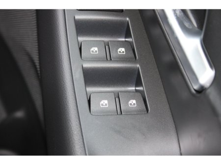 2024 Hyundai i30 Petrol NLine €26,950 thumbnail