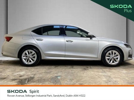 2025 Skoda Octavia Selection 1.5TSI 115bhp DSG mHEV €33,950 thumbnail