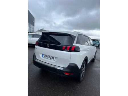 2020 Peugeot 5008 - photo 5
