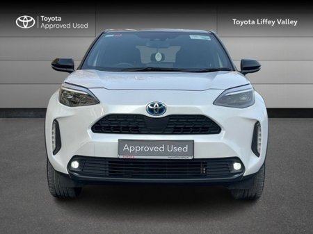 2024 Toyota Yaris Cross YARIS CROSS LUNA SPORT €30,950 thumbnail