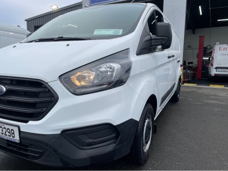 2022 Ford Transit Custom 2022 FORD CUSTOM  2.0 T 3DR 300L thumbnail