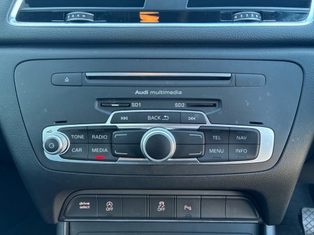 2016 Audi Q3 - thumbnail 18