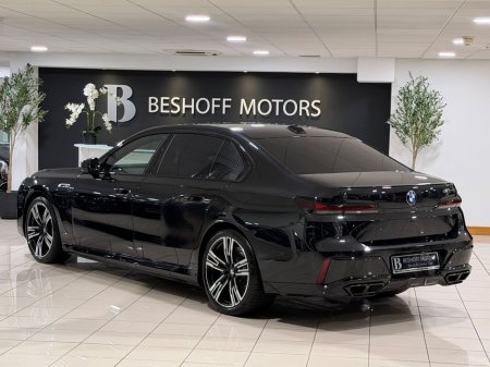 2025 BMW 7 Series - photo 5