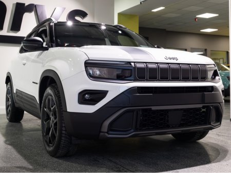 2026 Jeep Avenger 4XE Upland €39,995