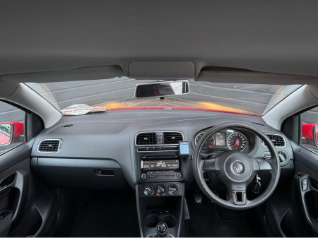 2013 Volkswagen Polo - thumbnail 11
