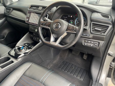 2024 Nissan Leaf - thumbnail 8