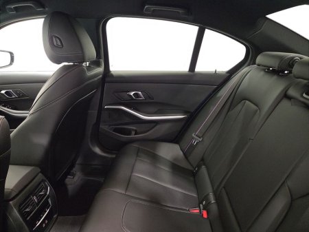 2025 BMW 3 Series 330 E M Sport Auto 330 e M Sport 330 e 292 12kWh PHEV 113BHP /83kw Step Auto Start/Stop thumbnail